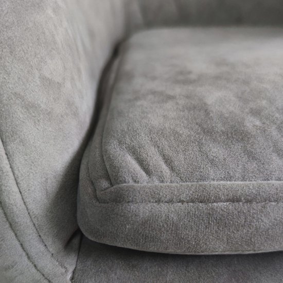 Полукресло с белыми ножками с подлокотниками (арт 29528) Фото 2